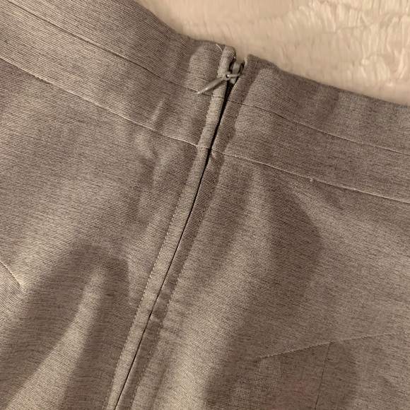 Grey Mini Skirt NWT - Picture 6 of 7